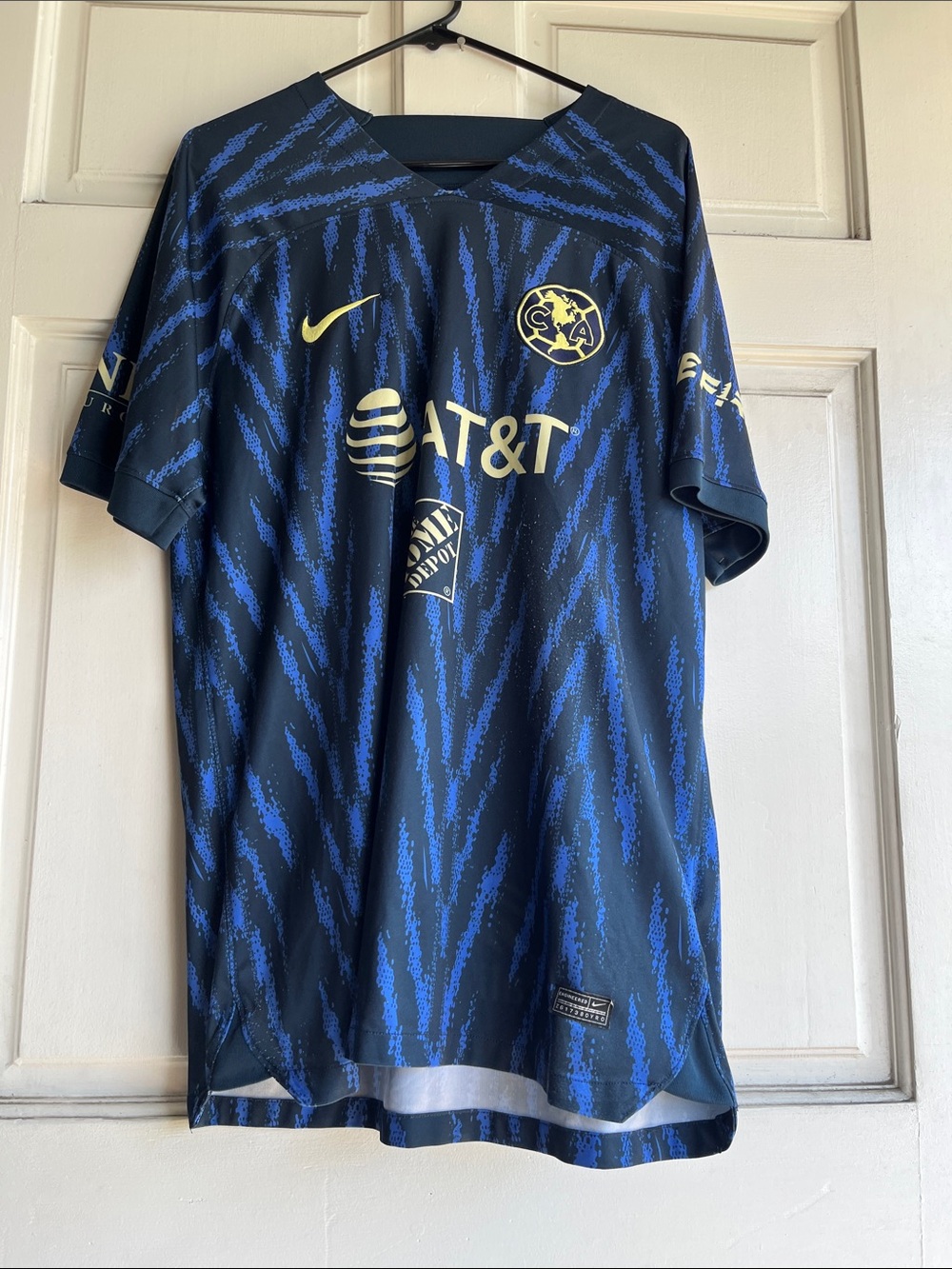 Nike Club América Men's Navy and Blue Home Jersey with Gold Accents